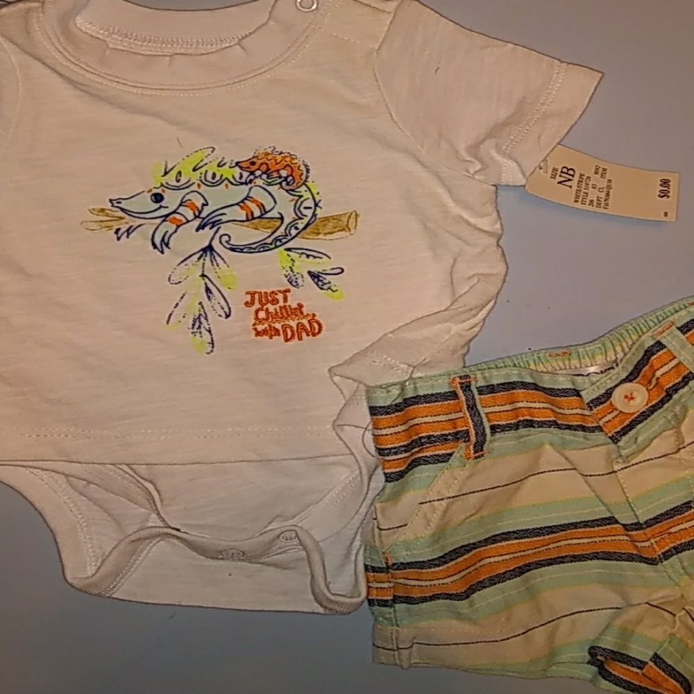 Baby clothes 3 for 10